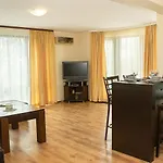 Cozy 1bd With A Spacious Terrace By Flat Mаnager Apartment