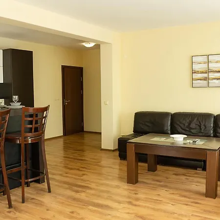 Cozy 1bd With A Spacious Terrace By Flat Mаnager Apartment