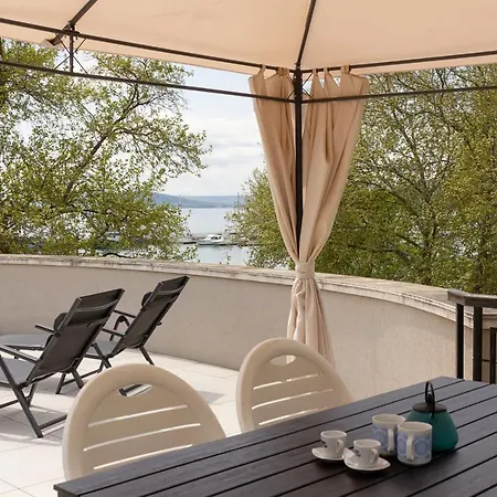 Cozy 1bd With A Spacious Terrace By Flat Mаnager Balcic